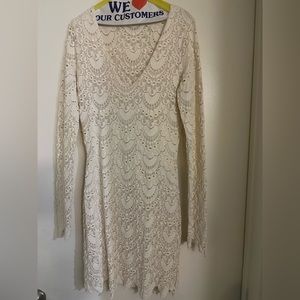 Nightcap Spanish Lace Deep-V Long Sleeve Dress in Ivory. Size Medium.